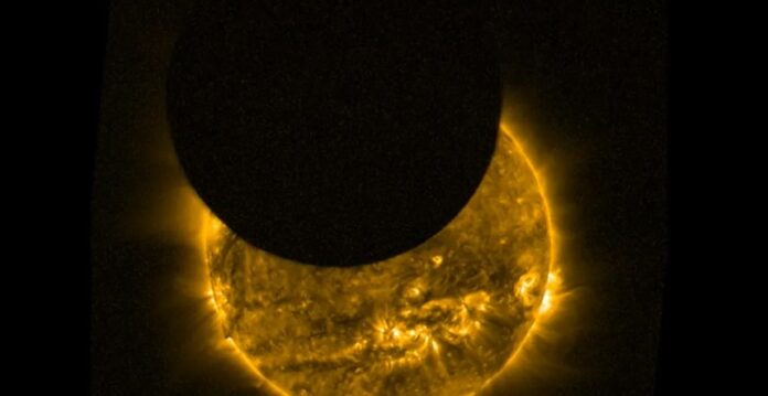 Kısmi Güneş Tutulması Uzaydan Böyle Göründü